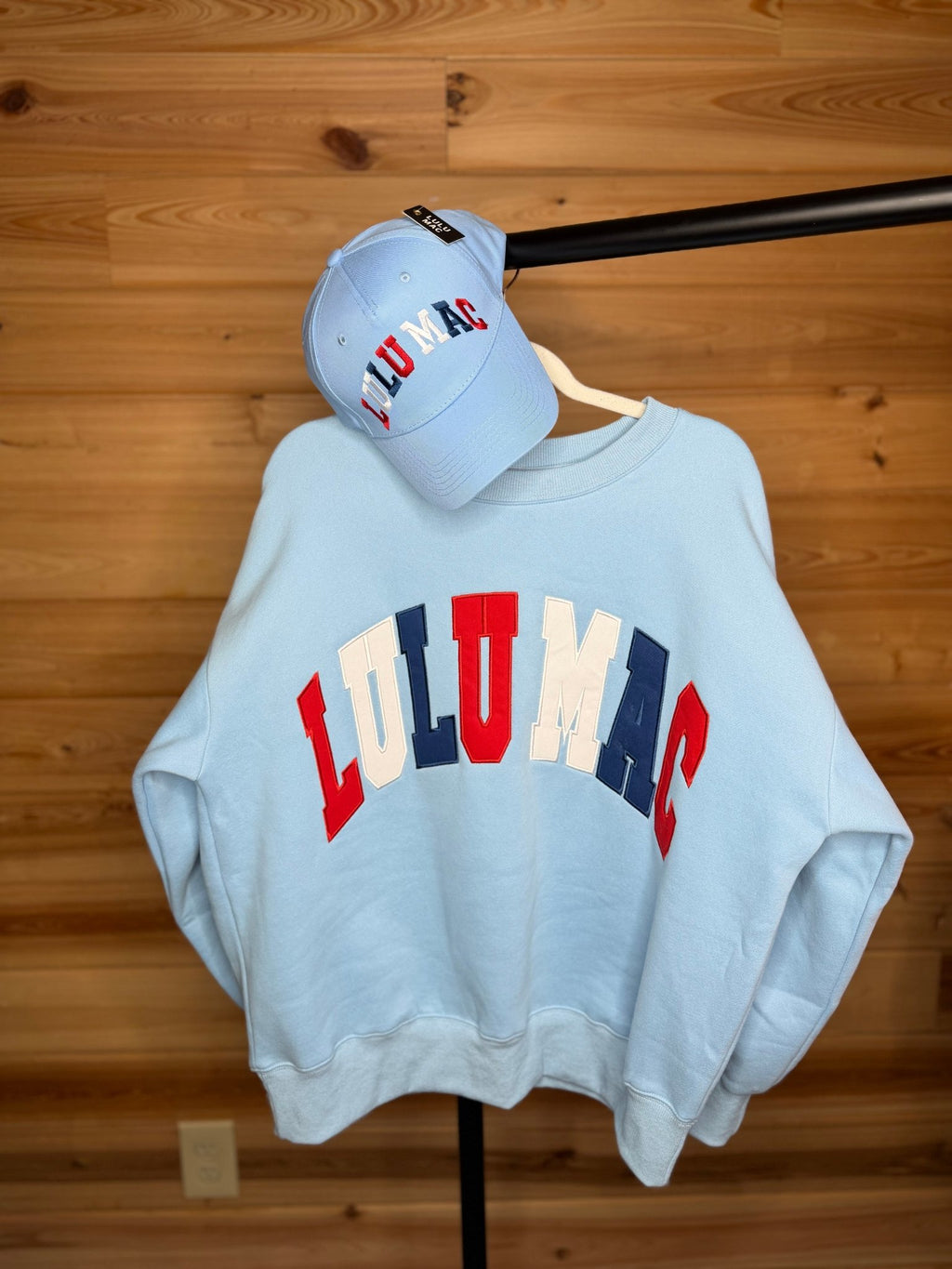 Red - White - Lulu Sweatshirt - Liv & Mama’s