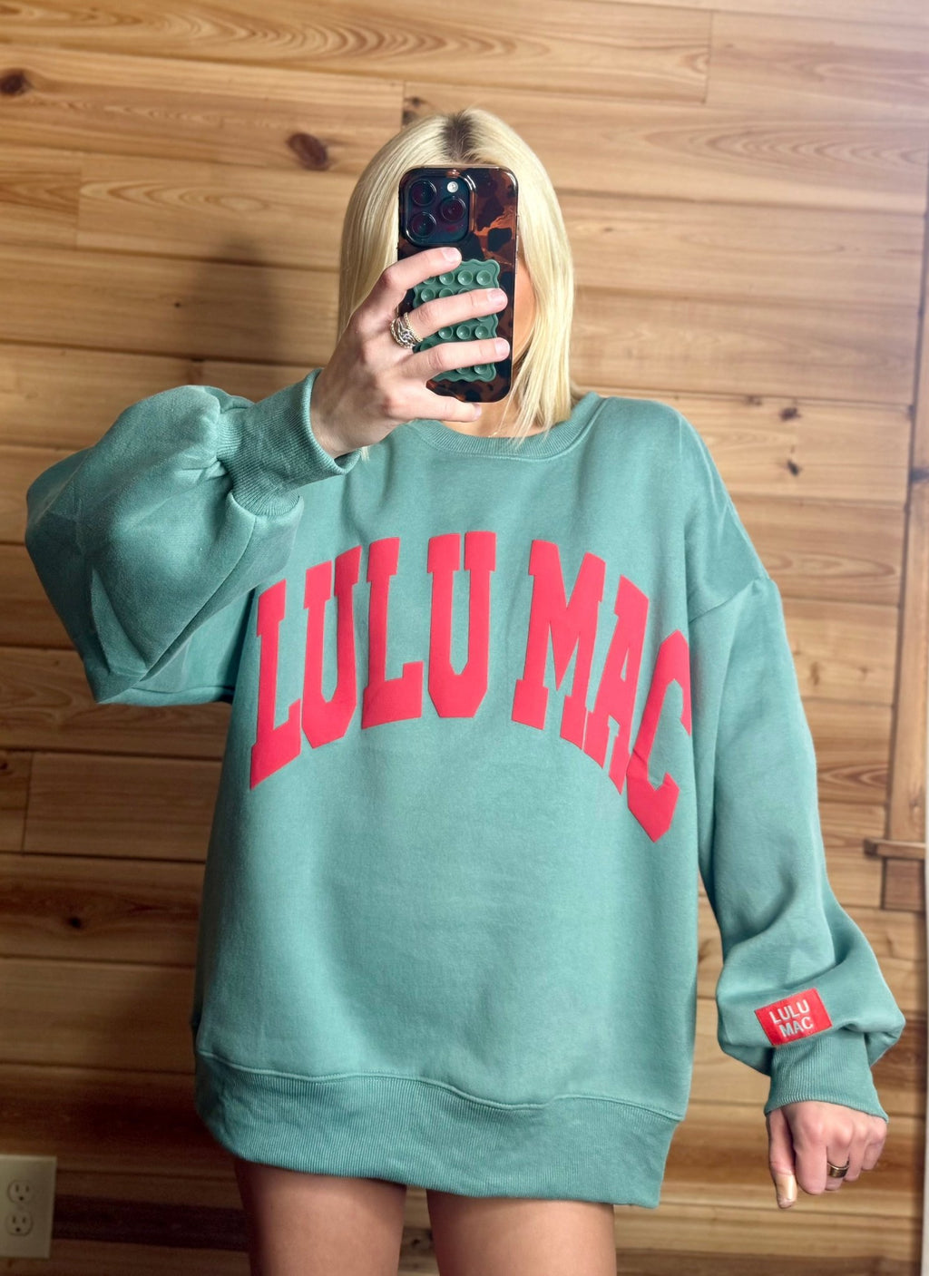 Green/Red Lulu Mac Sweatshirt - Liv & Mama’s