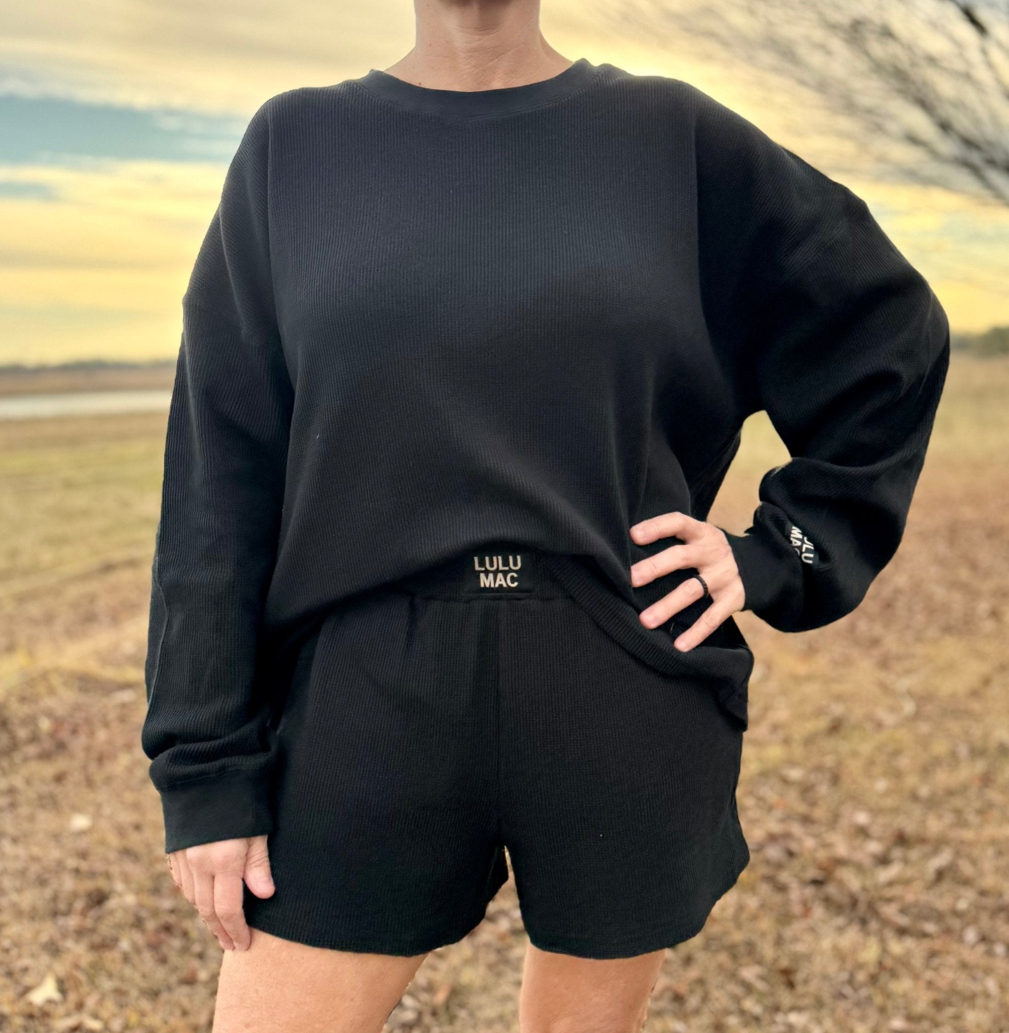 Black Waffle Shorts - Liv & Mama’s